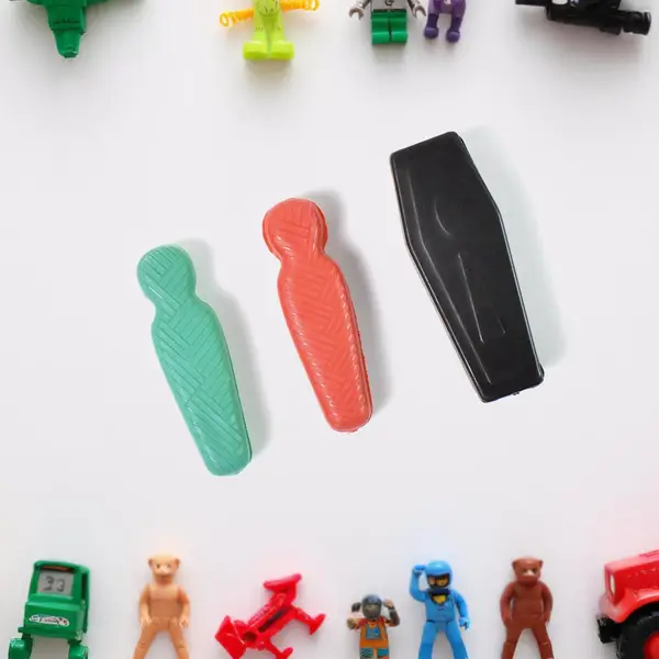 [18792_magic_mummy_mystery_1pc_atp138] Magic Mummy MYSTERY Trick Toy Mummy CASE (1 Pc / Mix Color & Design)