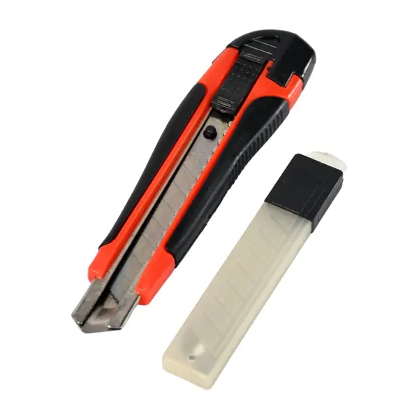 [7532_heavy_cutter_n_blades] Heavy Duty 18mm Cutter Knife Set with Extra Blades for Office & Home