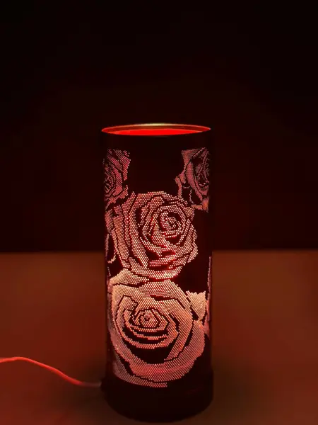 [PT-1670] Midnight Rose Lamp Red