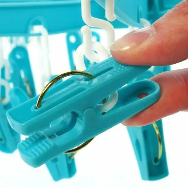 [1366_18pc_multipurpose_clip] Plastic Round Cloth Drying Stand Hanger with 18 Clips (Multicolour)