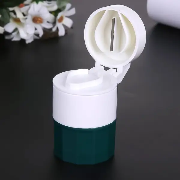 [13991_4in1_pill_crusher_1pc] Pill Crusher and Grinder 4 in 1 Pill Crusher